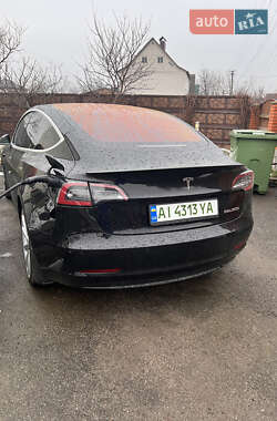 Седан Tesla Model 3 2019 в 