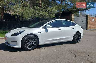 Tesla Model 3 2022 Tesla Model 3 2022