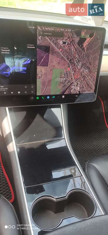 Седан Tesla Model 3 2019 в Кривом Роге