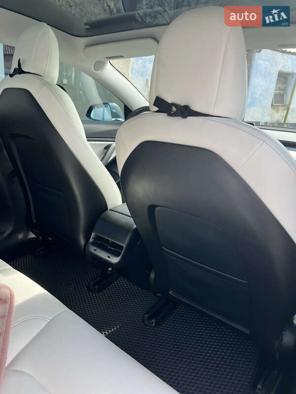 Седан Tesla Model 3 2018 в Баштанке