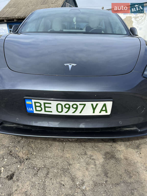 Tesla Model 3 2018