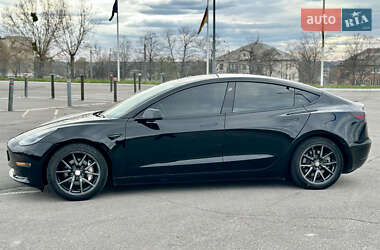 Tesla Model 3 2018
