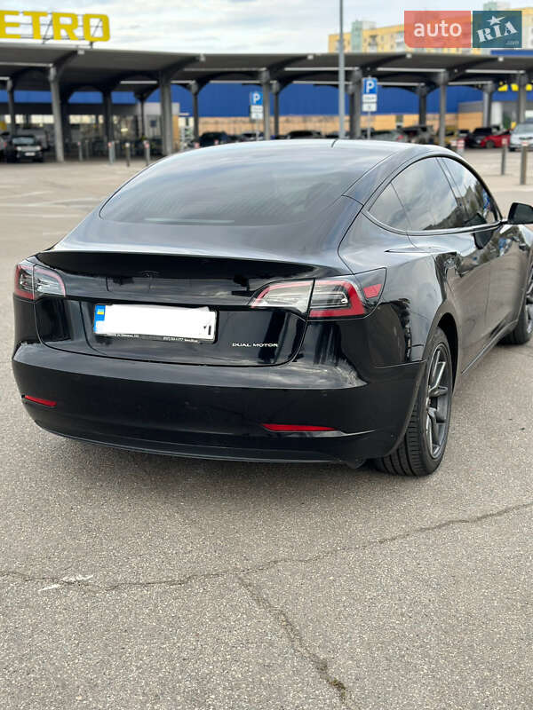 Седан Tesla Model 3 2018 в Харькове