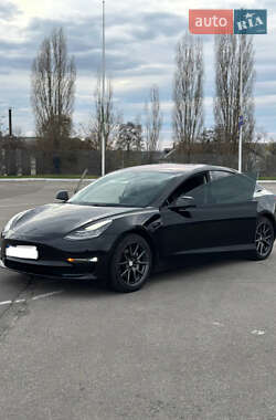 Седан Tesla Model 3 2018 в Харькове