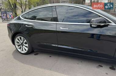 Седан Tesla Model 3 2018 в 