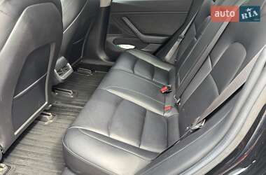 Седан Tesla Model 3 2018 в 