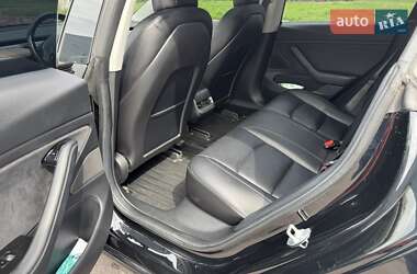 Седан Tesla Model 3 2018 в 
