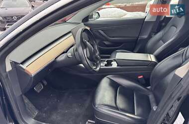Седан Tesla Model 3 2018 в 