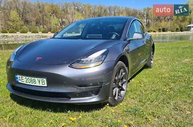 Tesla Model 3 2019 Tesla Model 3 2019