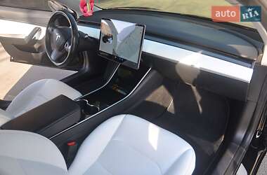 Седан Tesla Model 3 2018 в 