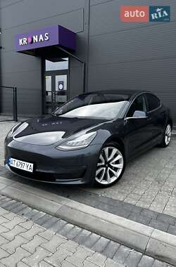Tesla Model 3 2019