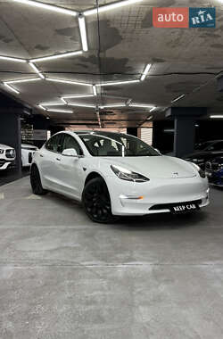 Tesla Model 3 2019 Tesla Model 3 2019
