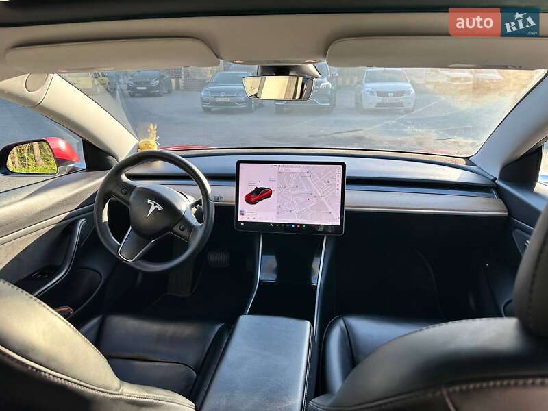 Седан Tesla Model 3 2019 в Днепре