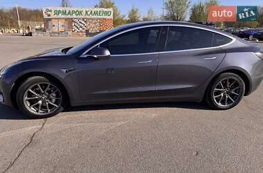 Седан Tesla Model 3 2018 в 