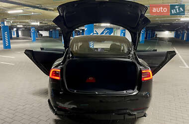Седан Tesla Model 3 2018 в 