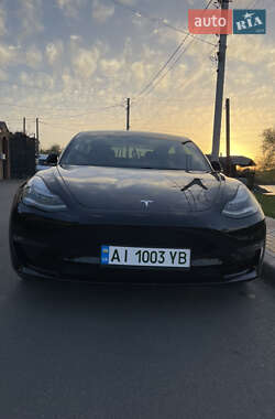 Седан Tesla Model 3 2019 в 