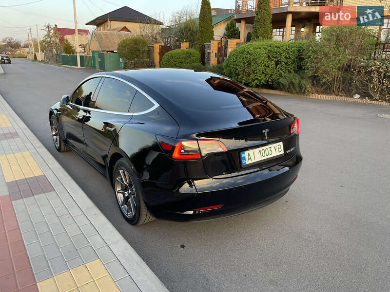 Седан Tesla Model 3 2019 в Білій Церкві