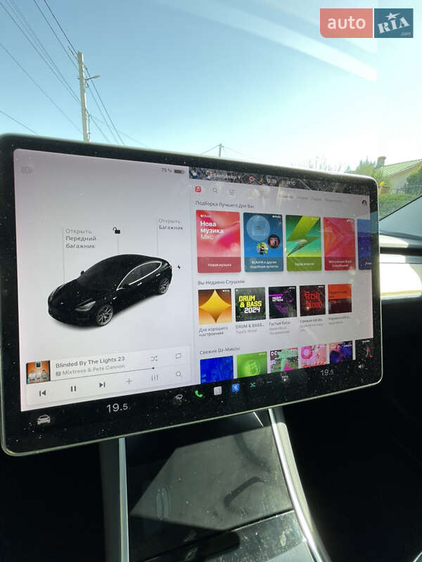 Седан Tesla Model 3 2019 в Білій Церкві