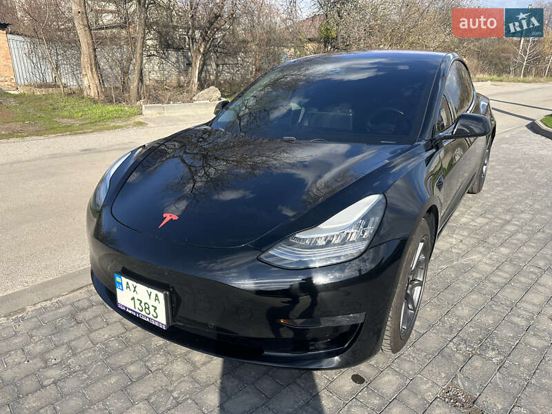 Седан Tesla Model 3 2018 в Харькове
