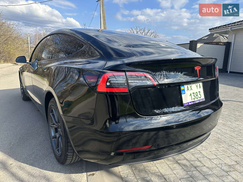 Седан Tesla Model 3 2018 в Харькове