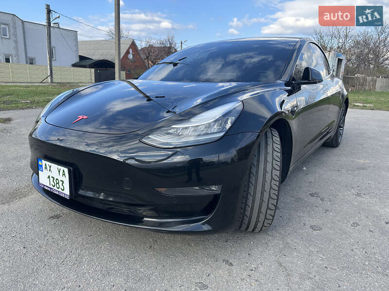 Седан Tesla Model 3 2018 в Харькове