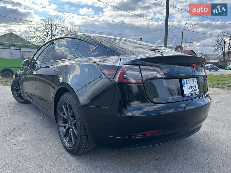 Седан Tesla Model 3 2018 в Харькове