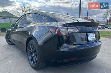Седан Tesla Model 3 2018 в 