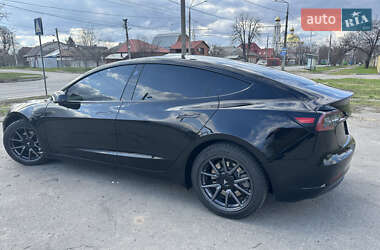 Седан Tesla Model 3 2018 в 