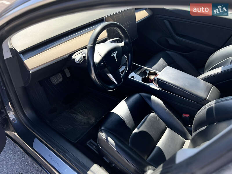 Седан Tesla Model 3 2018 в Днепре