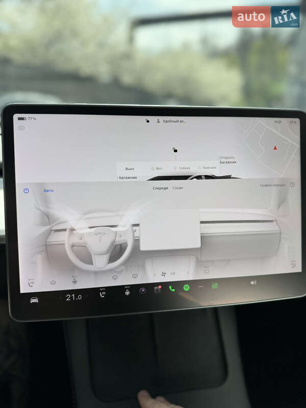 Седан Tesla Model 3 2022 в Киеве