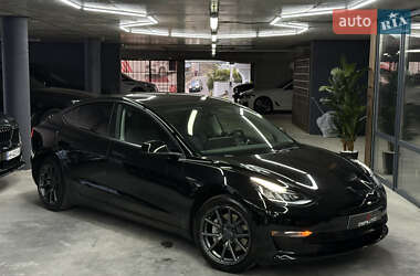 Tesla Model 3 2018 Tesla Model 3 2018