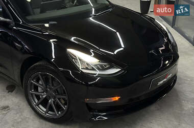 Седан Tesla Model 3 2018 в 