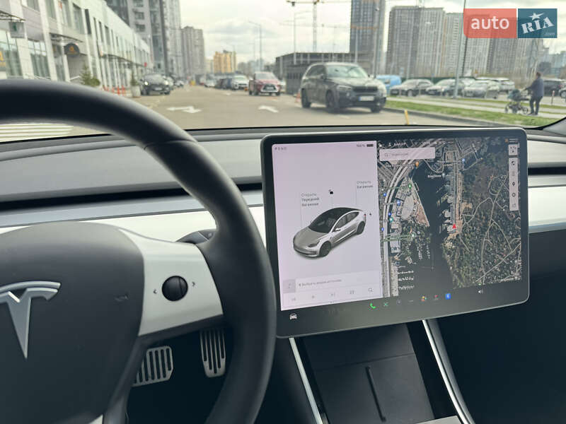 Седан Tesla Model 3 2020 в Киеве фото 4 Седан Tesla Model 3 2020 в Киеве