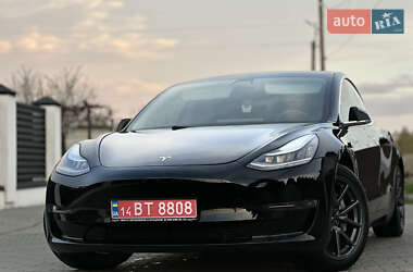 Седан Tesla Model 3 2019 в 