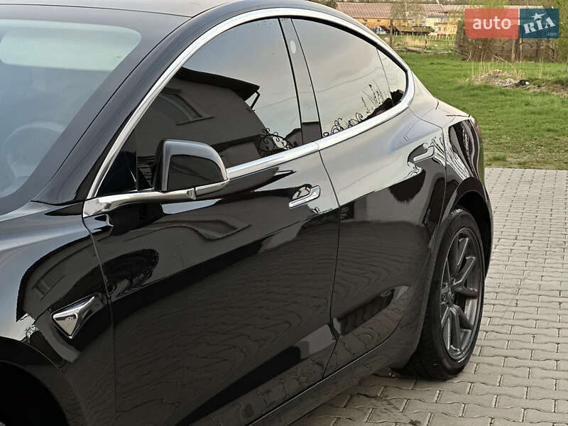 Седан Tesla Model 3 2019 в Трускавце фото 75 Седан Tesla Model 3 2019 в Трускавце