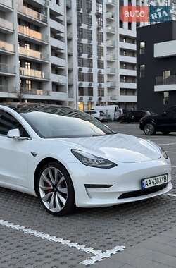 Tesla Model 3 2018