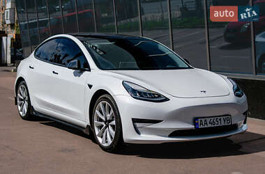 Tesla Model 3 2018 Tesla Model 3 2018