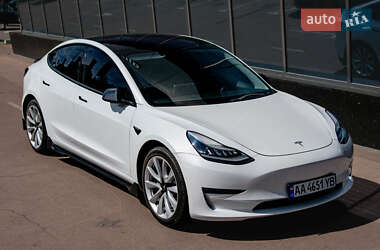 Седан Tesla Model 3 2018 в 