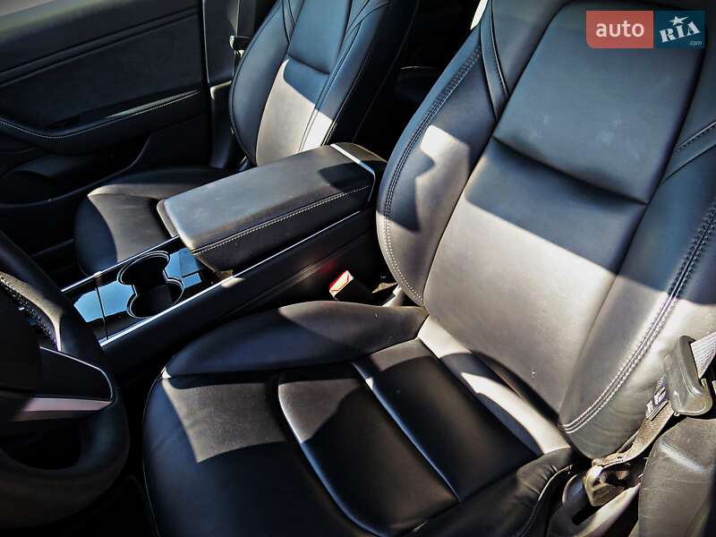 Седан Tesla Model 3 2019 в Черкассах фото 9 Седан Tesla Model 3 2019 в Черкассах