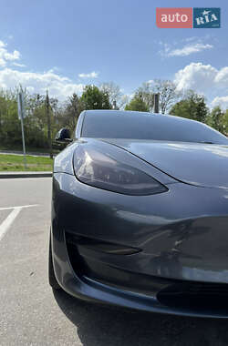 Седан Tesla Model 3 2022 в Вінниці