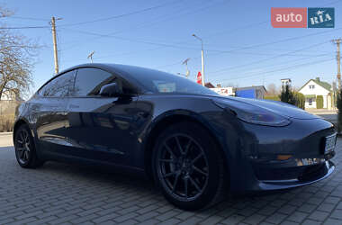 Tesla Model 3 2021 Tesla Model 3 2021