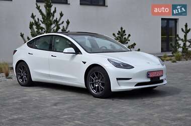 Tesla Model 3 2022 Tesla Model 3 2022
