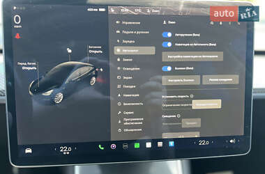 Седан Tesla Model 3 2019 в 