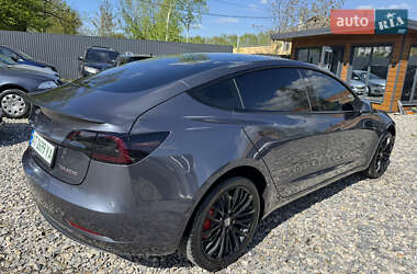 Седан Tesla Model 3 2022 в Ивано-Франковске