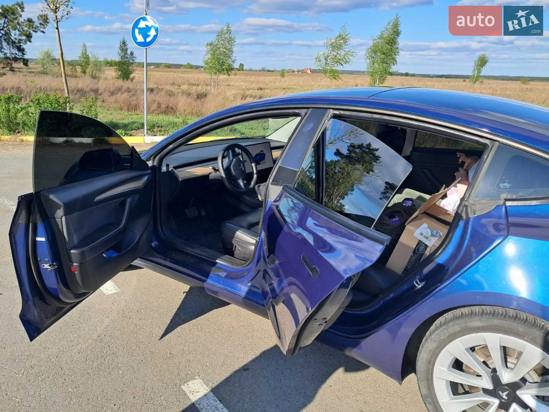 2022 Tesla Model 3 - мініатюра 11