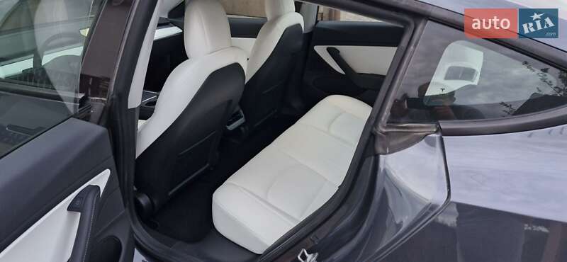 Седан Tesla Model 3 2020 в Львове фото 10 Седан Tesla Model 3 2020 в Львове