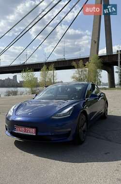 Tesla Model 3 2020 Tesla Model 3 2020