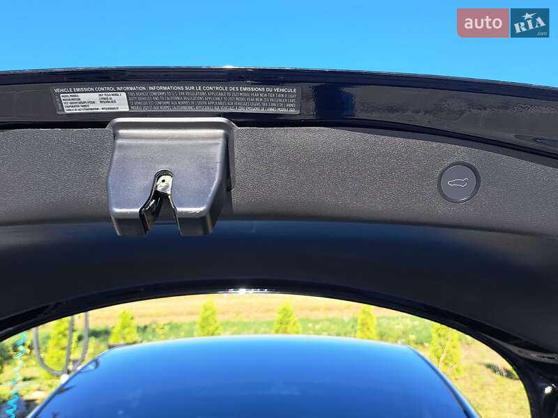 Седан Tesla Model 3 2020 в Борщеве фото 19 Седан Tesla Model 3 2020 в Борщеве