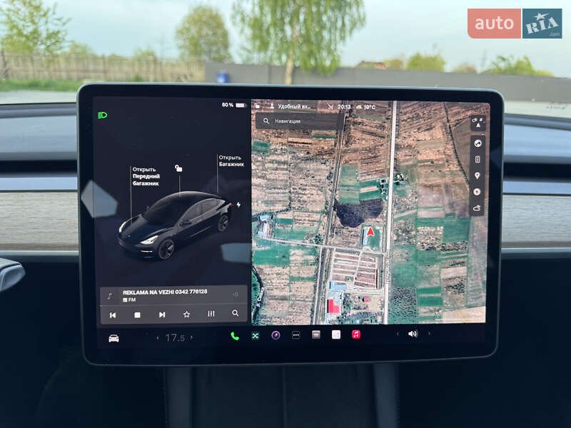 Седан Tesla Model 3 2021 в Калуше