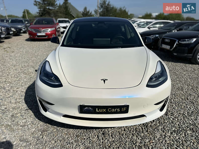 Седан Tesla Model 3 2022 в Ивано-Франковске фото 4 Седан Tesla Model 3 2022 в Ивано-Франковске